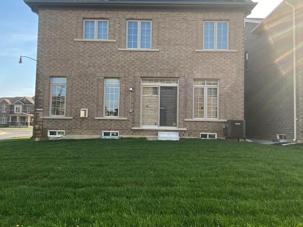 Vila 537 Veterans Dr Brampton On L7A 0C4 Exteriér fotografie